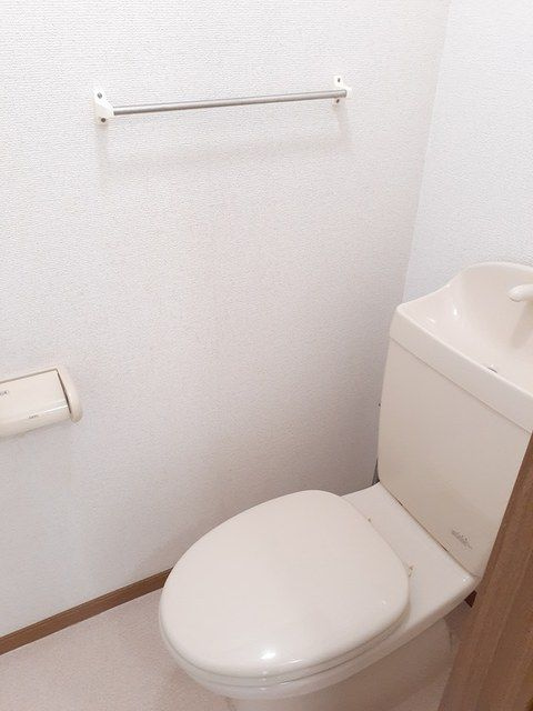 カスミハイツ　　刈谷市の賃貸はクラスホーム刈谷店のトイレ