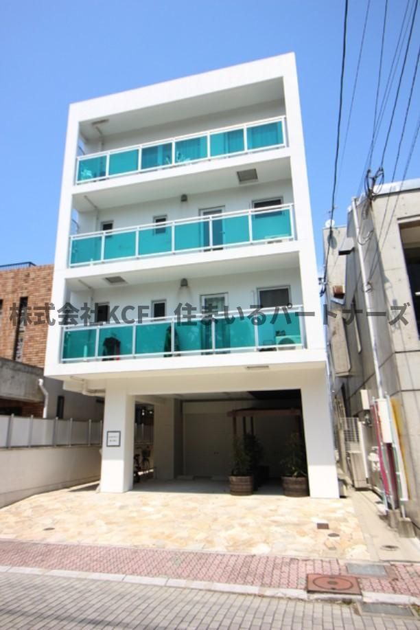 ESPRIT医大通りの外観