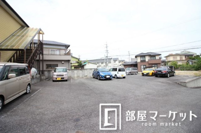 【駐車場】 | ロッキー豊栄　Ａ棟 | 同型タイプ