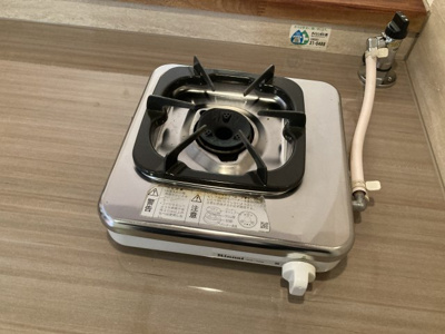 【設備】 | セザンヌ松井 | 一口ガスコンロ付き
（※画像はイメージです、現況優先となります）