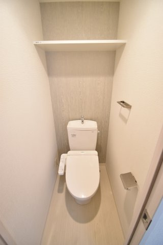 エスリード難波ザ・アークのトイレ|イメージ