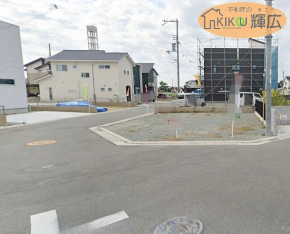 加古川市加古川町稲屋（全7）土地7号地の前面道路含む現地写真|前面道路は広々としておりますので、お車の運転が苦手な方でも安心ですね。