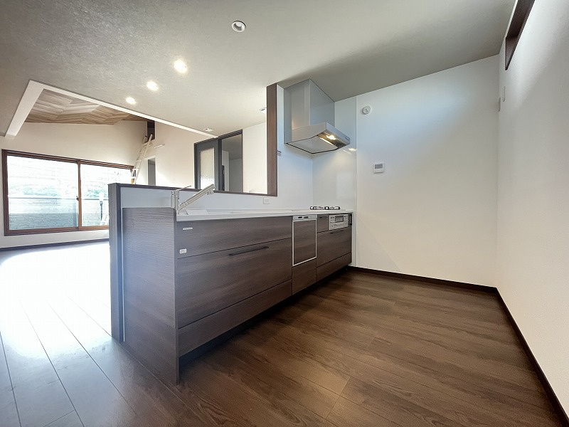 岩田町6丁目　新築戸建のキッチン
