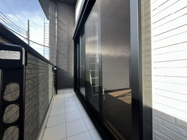 岩田町6丁目　新築戸建のバルコニー