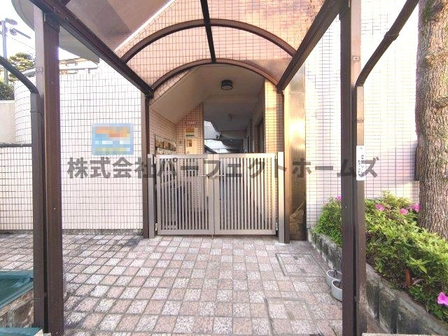 枚方パークハウスのエントランス