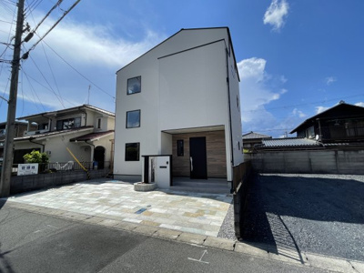 【外観】 | 守山市吉身６丁目 | 街に溶け合う美しい景観