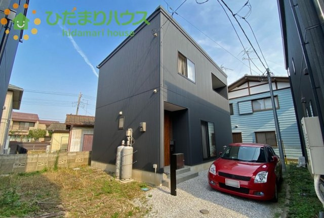 鴻巣市鎌塚1丁目　中古一戸建ての外観