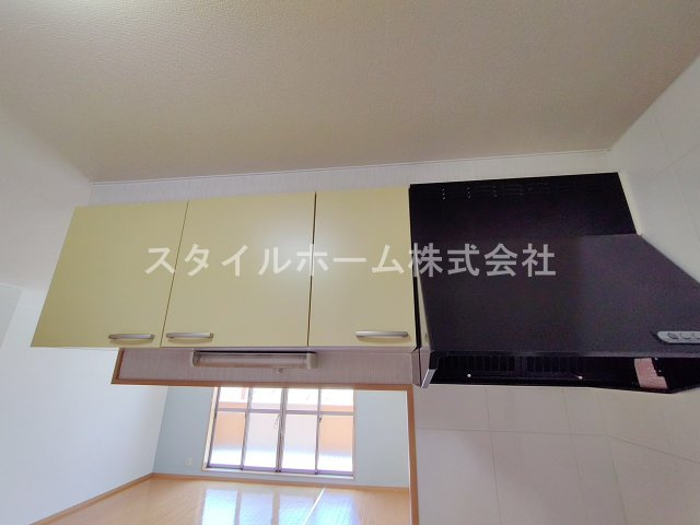 【キッチン】 | アールズコート