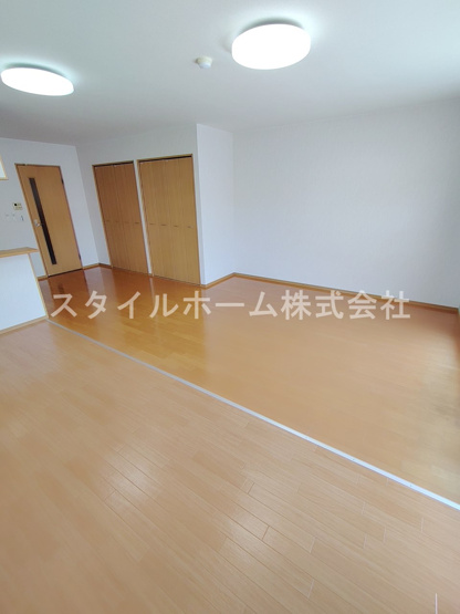【居間・リビング】 | アールズコート
