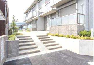 【エントランス】