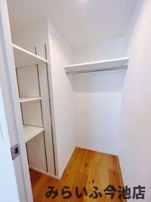 【収納】 | シーズンフラッツ矢場 | ウォークインクローゼット