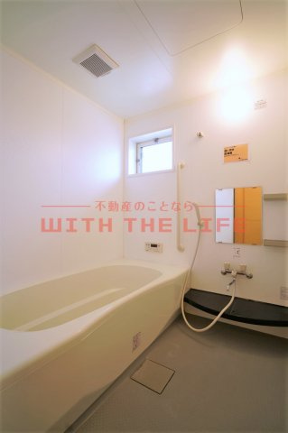 ラトンラヴール【キャッシュバック対象】の浴室|落ち着いた空間のお風呂です