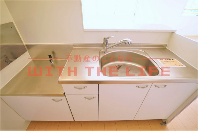 ラトンラヴール【キャッシュバック対象】のキッチン|お料理しやすいキッチンです