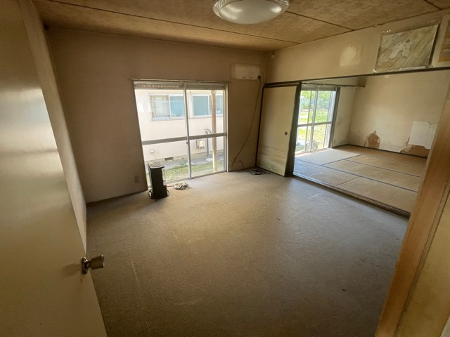 藤岡市藤岡　中古250の洋室|コンパクトで使いやすい洋室です