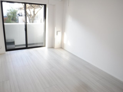 【居間・リビング】 | パティーナ武蔵小杉 | 別部屋参考写真です