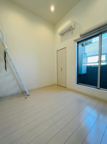 仲介手数料0！！Cozy House 清水の居間・リビング