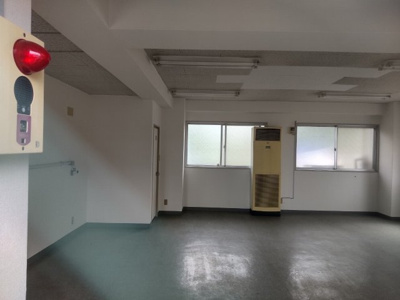  | グリーンアート紅葉町テナント