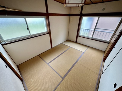 【寝室】 | 田井城３丁目貸家