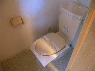 フラッツ・シゲのトイレ