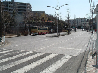 【周辺】 | 竹山団地折返し場のバス停から徒歩5分