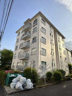 【外観】 | 敷地内ごみ置き場
