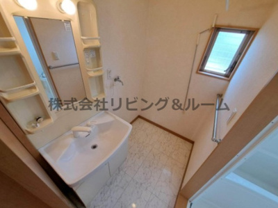 【独立洗面台】 | メゾンフローラ・A