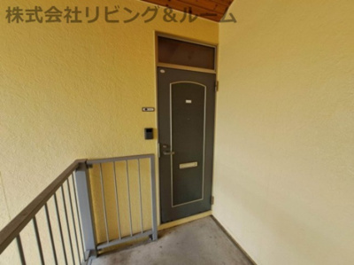 【玄関】 | メゾンフローラ・A