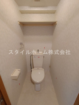 【トイレ】 | エスペランザ | 別部屋写真です。