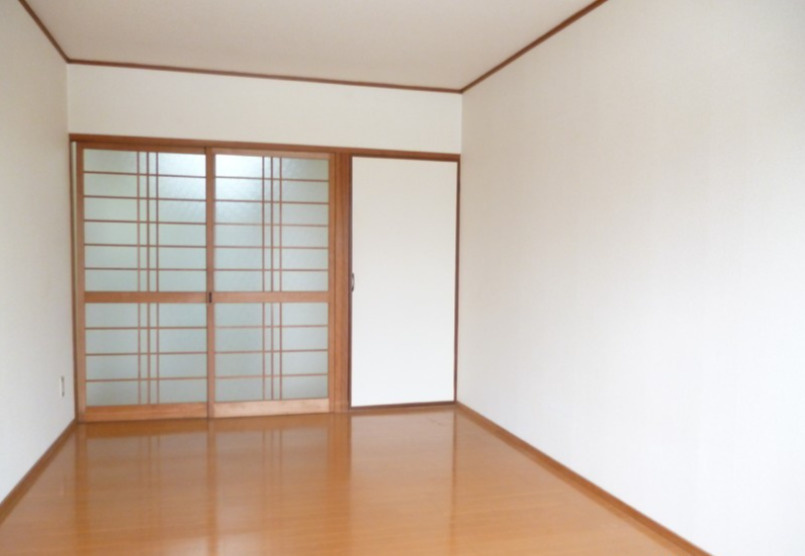 久留米市津福今町のハイツの居間・リビング