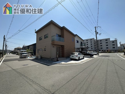 【前面道路含む現地写真】 | 明石市二見町西二見駅前３丁目　中古戸建
