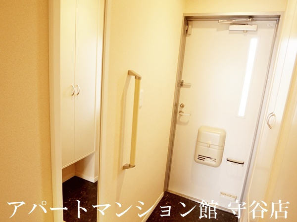 レオネクストヴェルヴェデーレⅡの玄関