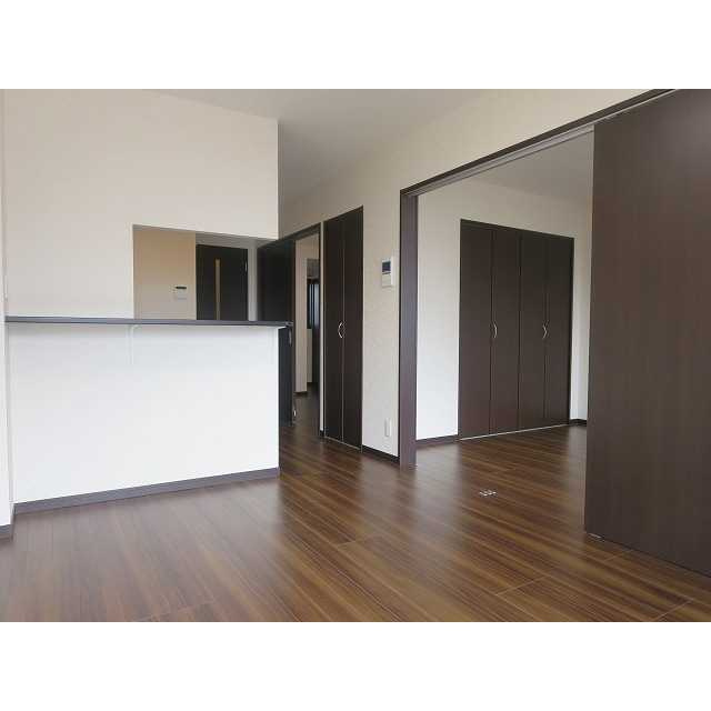 ロチュス・ルカルデの居間・リビング