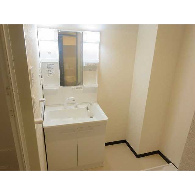 ロチュス・ルカルデの洗面所