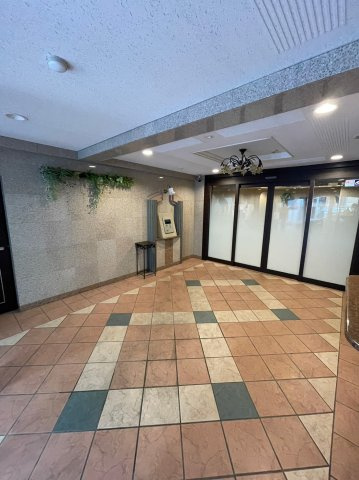 仲介手数料0円！！アルフィーレ新栄のロビー