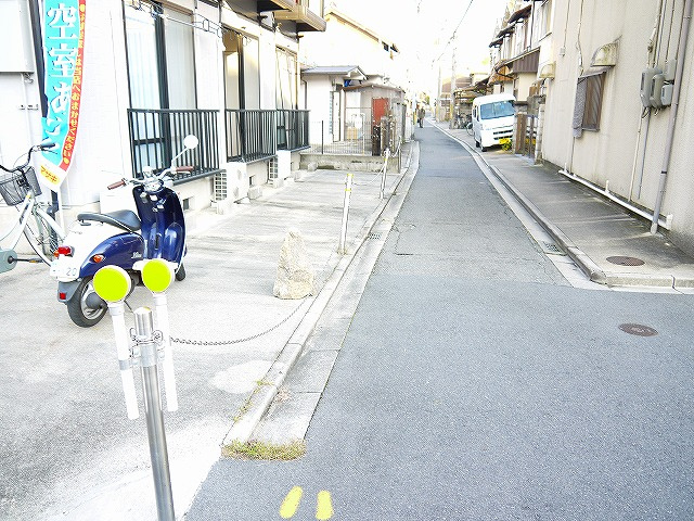 マ・メゾンの周辺