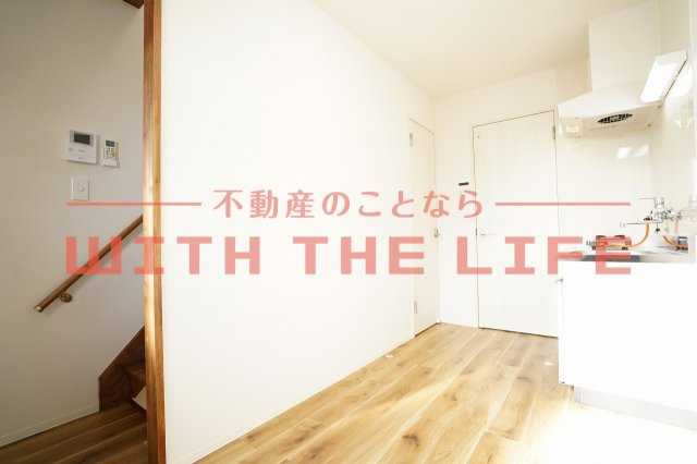 ikka西牟田【10,000円キャッシュバック対象】の居間・リビング|ゆったり過ごせるリビングです