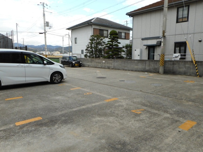 【駐車場】 | マンション直 | 駐車場