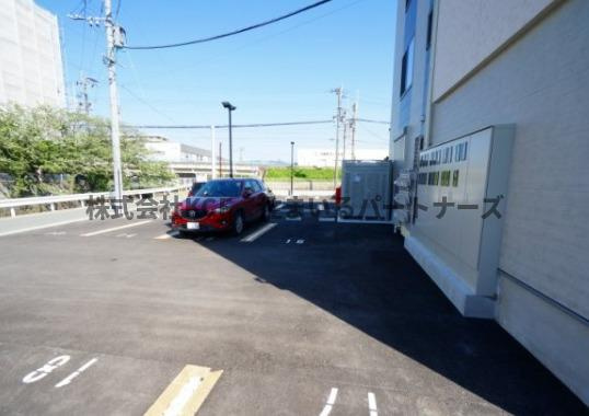 エルグランドパティオ参番館の駐車場|駐車場です