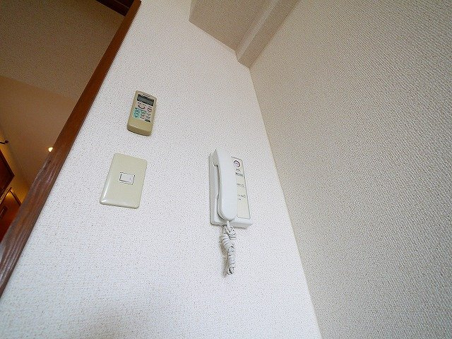 グランドビル竹の花のセキュリティ|インターホンが付いているお部屋です