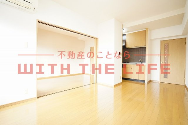 日吉壱番館【キャッシュバック対象物件】の居間・リビング|使いやすいリビングです