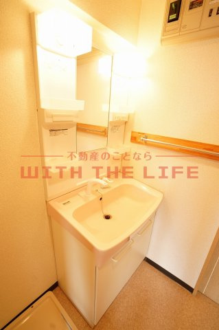 日吉壱番館【キャッシュバック対象物件】の独立洗面台