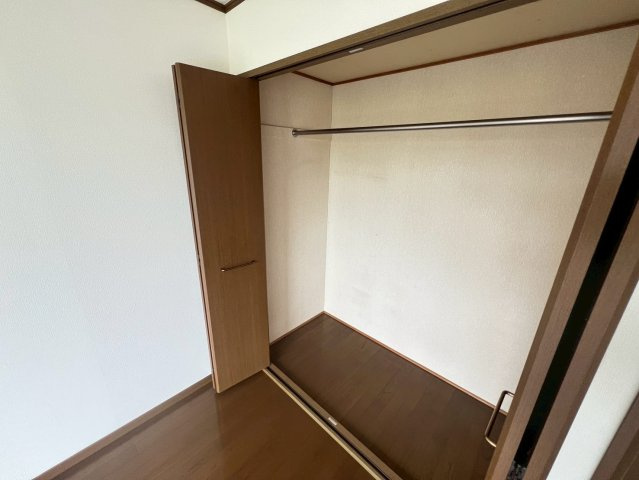 さくらハイツの居間・リビング|使いやすい居間です
