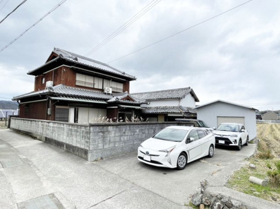 【駐車場】 | 日高町高家一戸建て