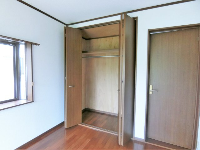 平川邸の収納