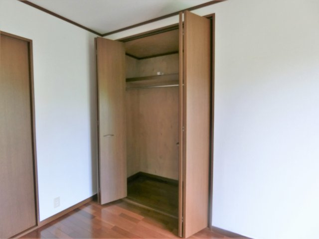 平川邸の収納