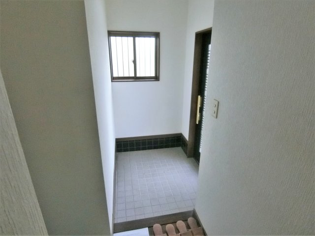 平川邸の玄関