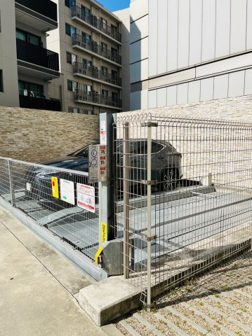 仲介手数料0円！！千種アヴァンギャルドプレイスの駐車場
