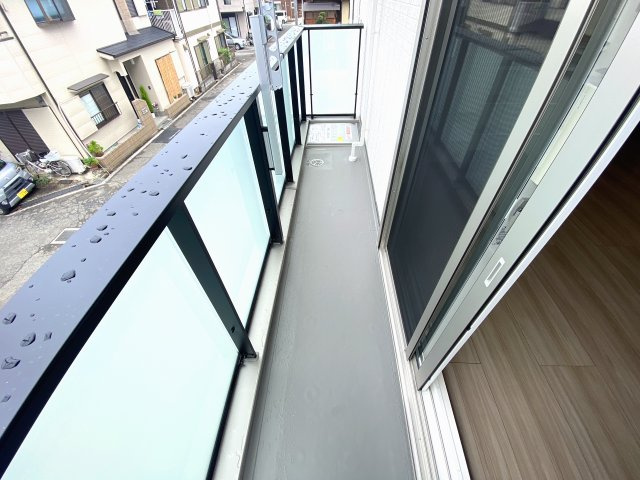 エヌプレミールのバルコニー