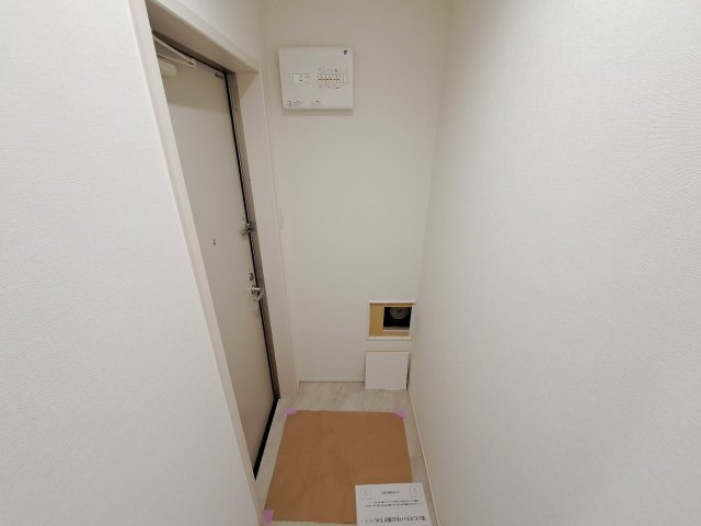 フジパレス西宮小松南の玄関