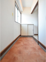 佐藤コーポ【10.000円キャッシュバック対象物件】の玄関|ゆったりとした玄関です